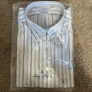 Brooks Brothers white with blue stripes dress shirt